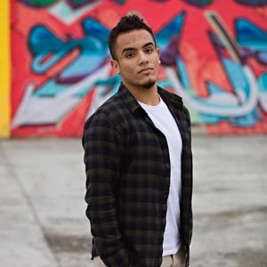 Meet your Posher, Diego